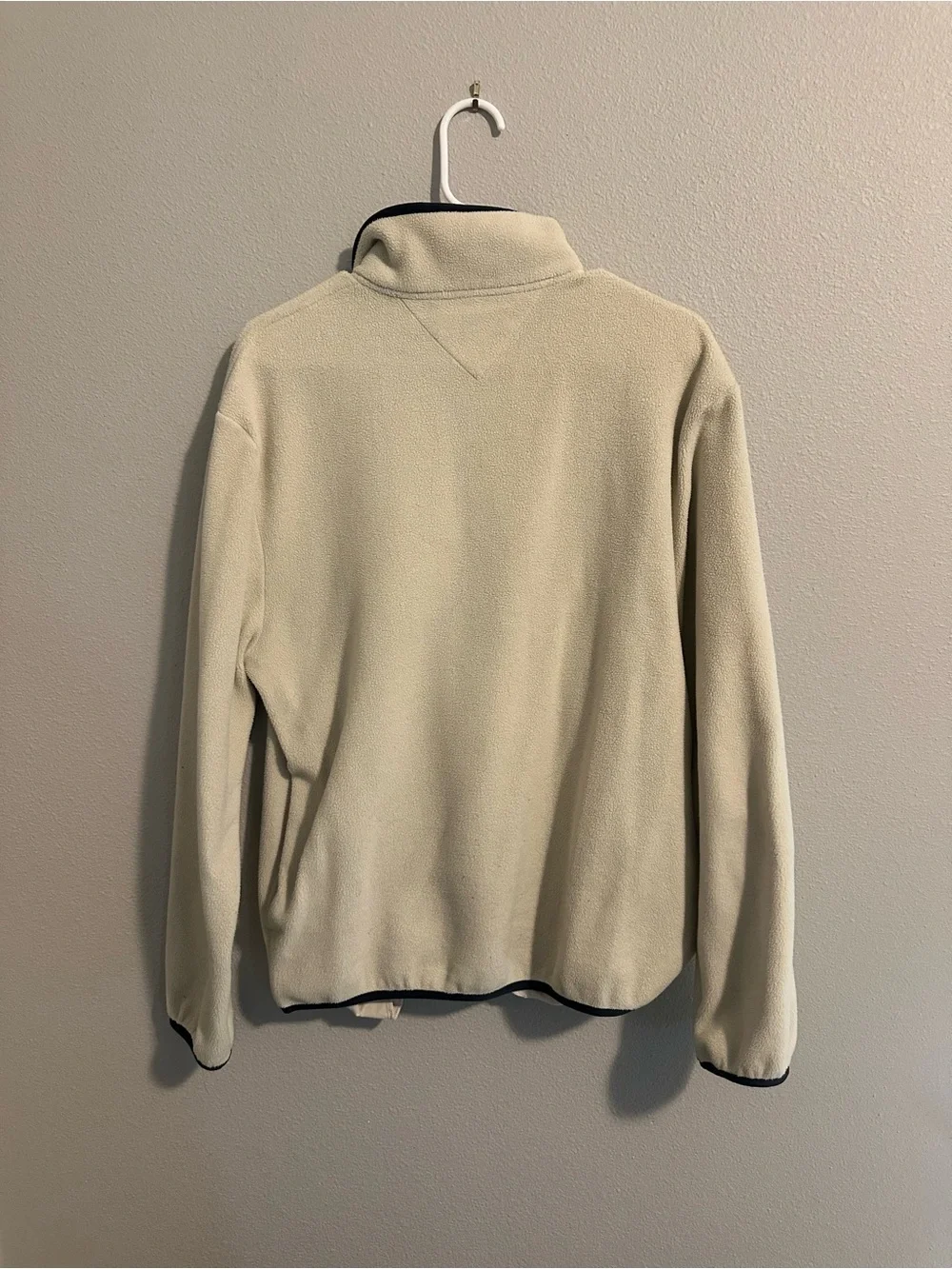 Tommy Hilfiger Men's Cream Quarter-Zip Fleece with Navy Trim